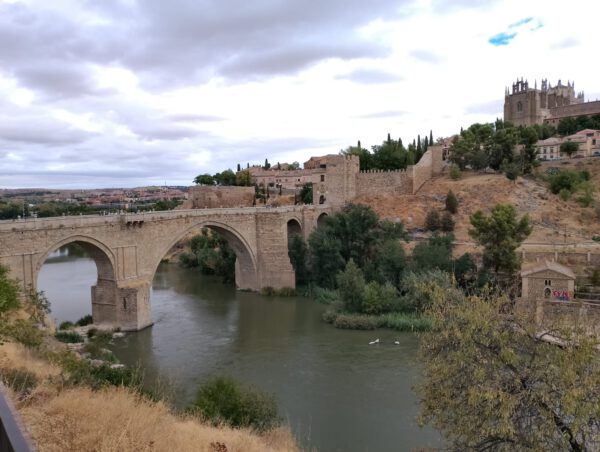 GRUPO – PUY DU FOU – 26  AL 28 SEPTIEMBRE 2025